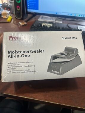 Premier Moistener/Sealer All-In-One - White and Gray